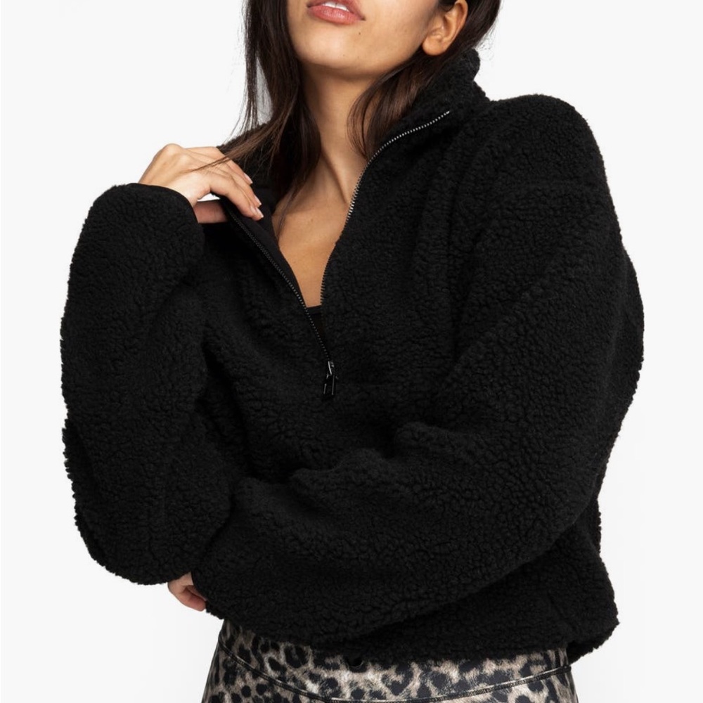 Good American High Pile Fleece Pullover